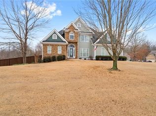 11 Crimson Hill Dr NE, Rydal, GA 30171
