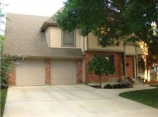 13705 S Edinburgh St, Olathe, KS 66062