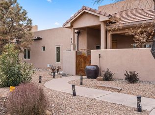 324 Plaza Muchomas, Bernalillo, NM 87004