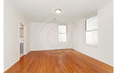 Rented by Reza Namazi, LREB