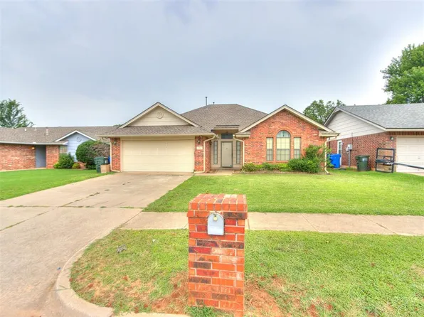 1717 NW Jackson Dr, Norman, OK 73071