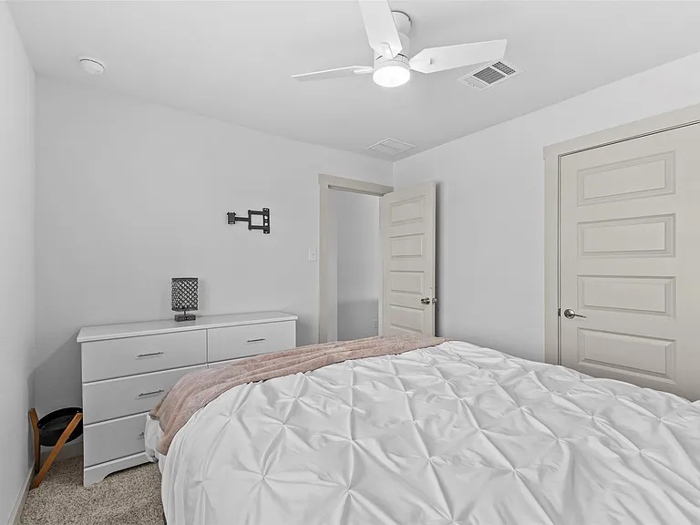 133 Folsom St — Photo 18