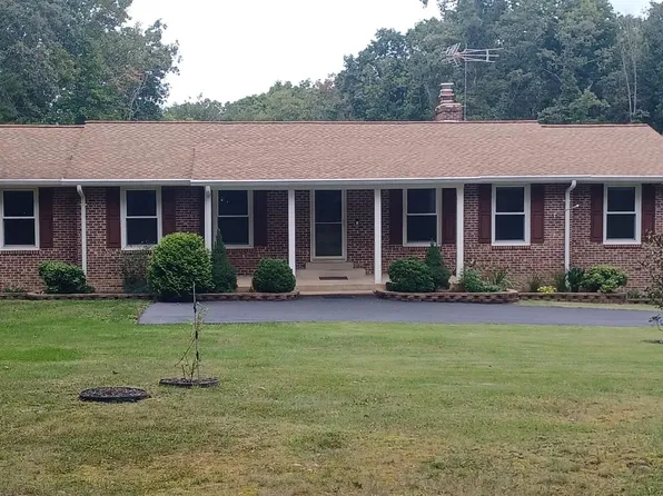 13198 Sillamon Rd, Goldvein, VA 22720