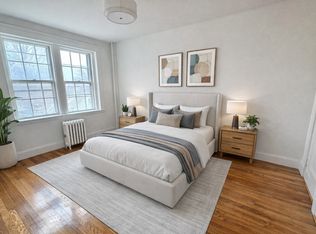 6 Washington Ave APT 15, Cambridge, MA 02140