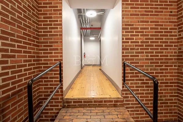 Rented by Brick&Mortar | media 20