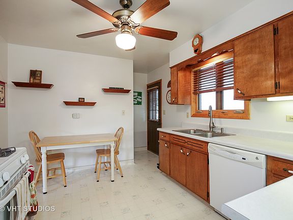 5th image of 219 E Taylor Ave
