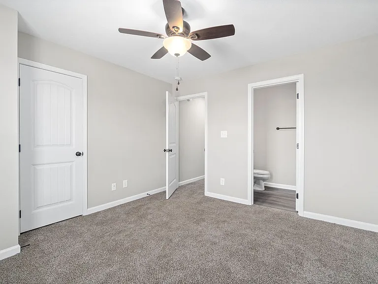Glenkirk Dr - 1000 — Photo 22