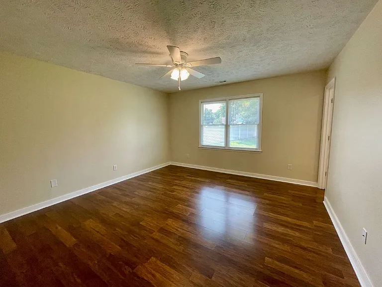 172 Finch Rd — Photo 19
