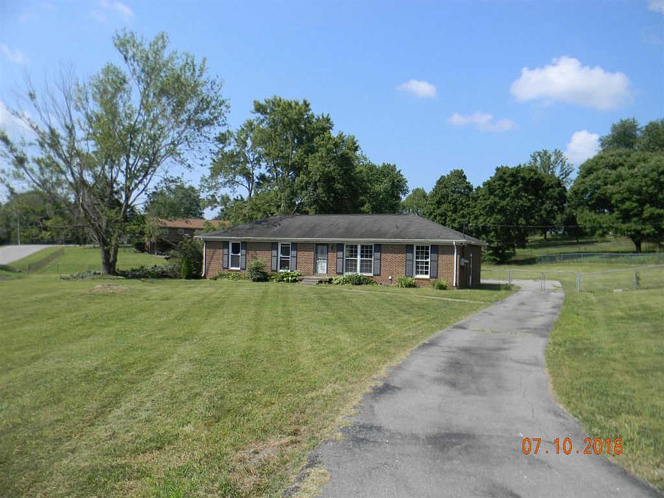 1st image of 400 Peterson Ln