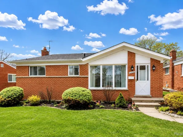 23223 Panama Ave, Warren, MI 48091