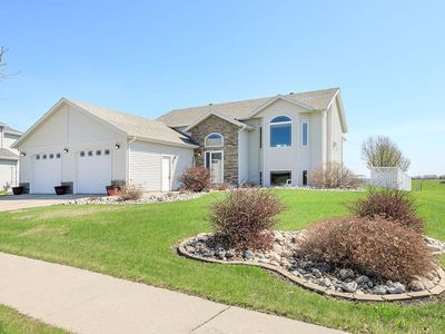 503 Martins Ave N, Casselton, ND, 58012