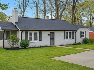 14 Woodmont Ln, Greenville, SC 29605