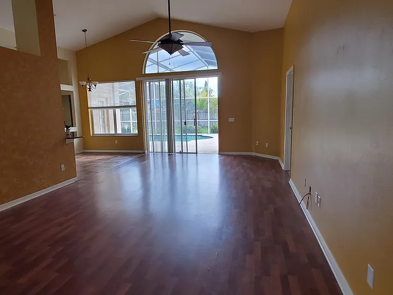 18110 Palm Breeze Dr — Photo 5