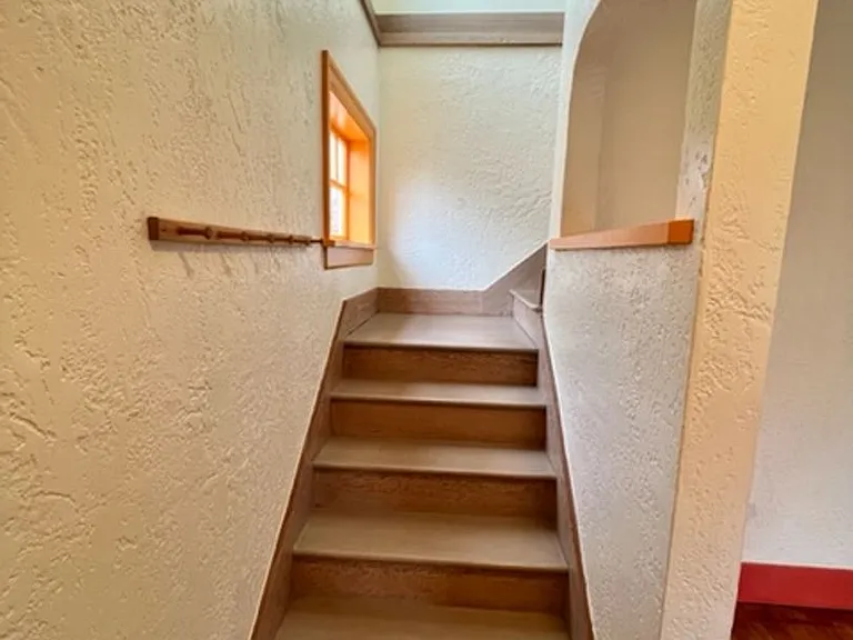531 N 66th St — Photo 31