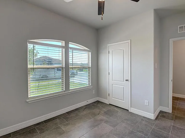 7522 Sable Creek Dr — Photo 39