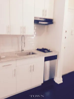 Rented by Town Residential | media 22