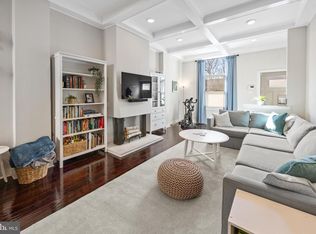 1019 Lombard St, Philadelphia, PA 19147