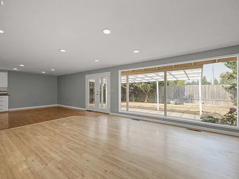 3 bed, 1277 sqft, $2,750 — Photo 4