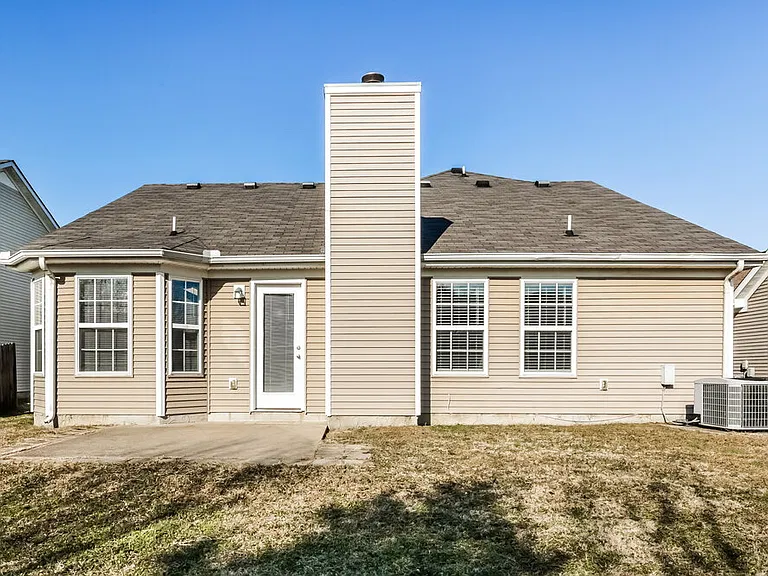 3227 Cinch Ct — Photo 17