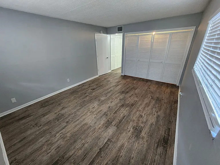 Belleair Palms — Photo 15