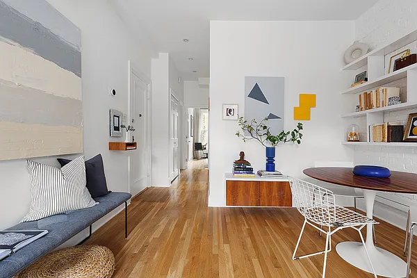 Sold by Compass | media 14