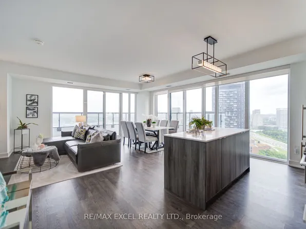 20 Inn On The Park Dr #2331, Toronto, ON M3C 0P8