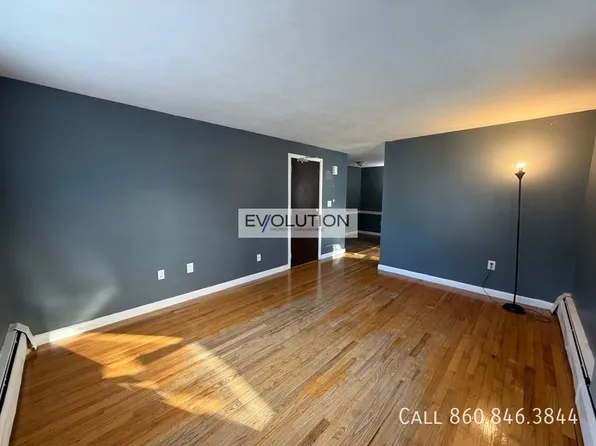 44 Standish St APT B2, Hartford, CT 06114