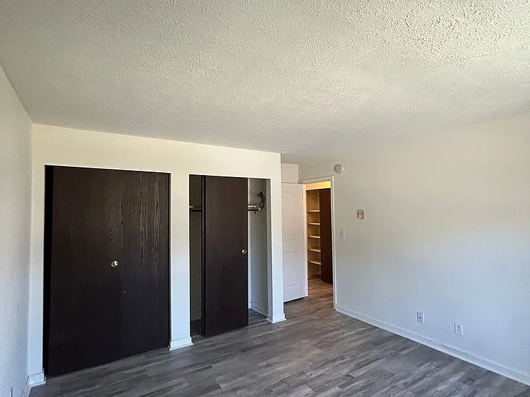 70 Ironwood Court — Photo 14