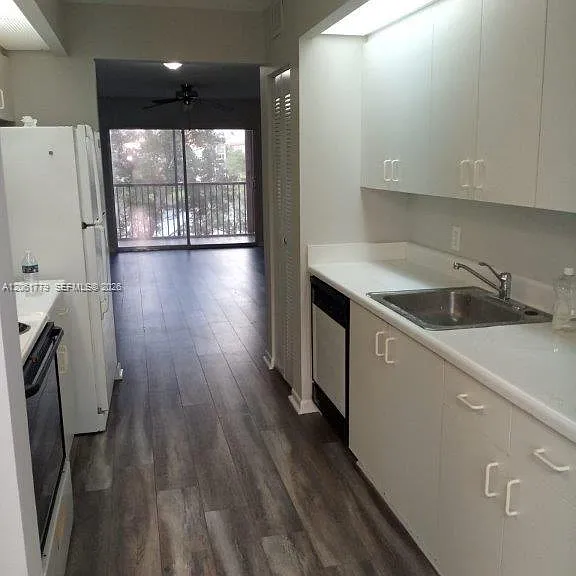 1351 SW 141st Ave #310G — Photo 14