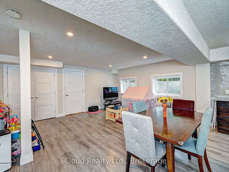 65 Arkell Rd #BASEMENT — Photo 10