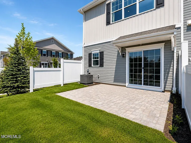 22 Chapel Ln — Photo 19