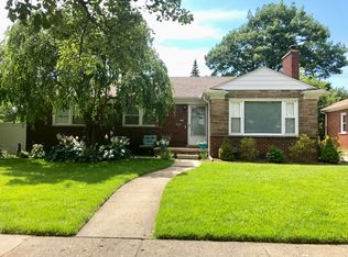 9054 Ruth Ave, Allen Park, MI 48101