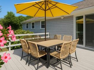 113 Renfrew Ave, Middletown, RI 02842