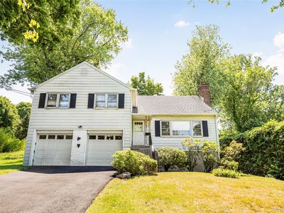 21 Pomander Drive, White Plains, NY, 10607