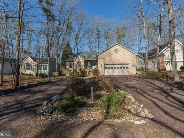 108 Green Spring Rd, Locust Grove, VA 22508