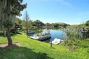 2 bed, 2.0 bath, 1216 sqft, $1,695 — Photo 2