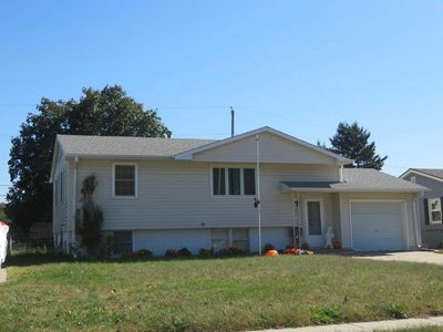 67 Wenwood Cir, Council Bluffs, IA, 51503