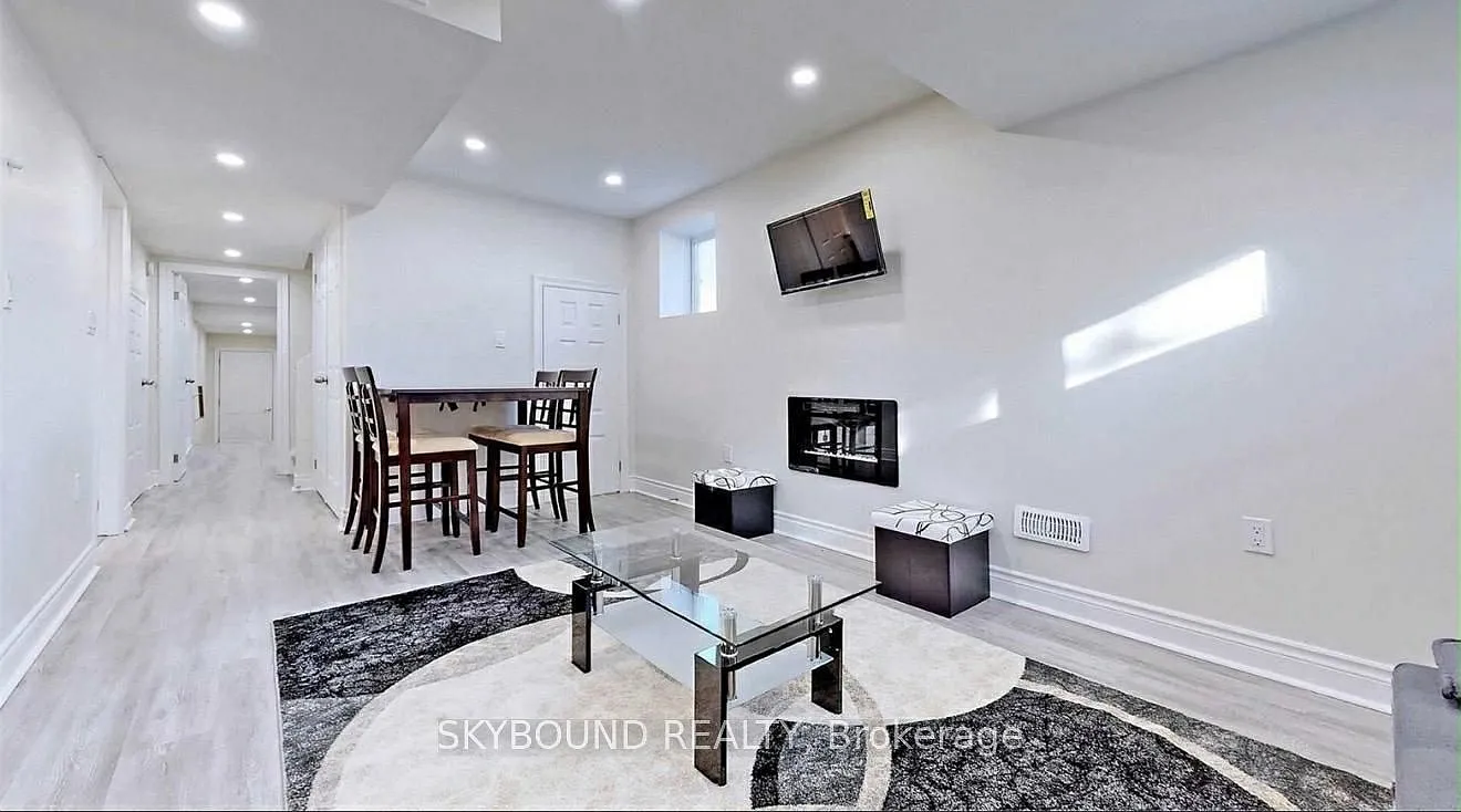 2 bed, $1,750 — Photo 2
