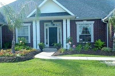 1st image of 484 E Park Manor Dr