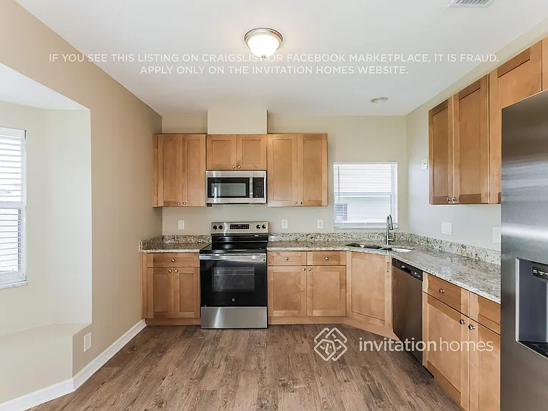 36111 Shady Bluff Loop — Photo 9