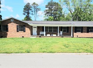 4613 Zirkle Dr, Knoxville, TN 37918
