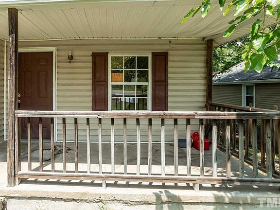 3rd image of 3606 Dearborn Dr