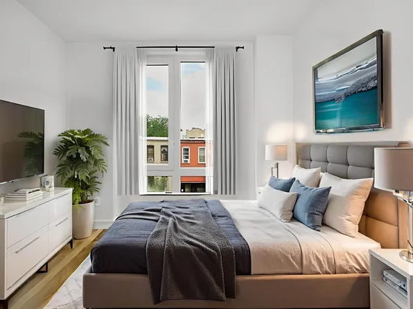 1173 Rogers Avenue image 5 of 10