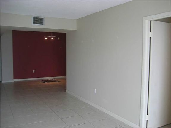 2nd image of 2333 Brickell Ave APT 1714