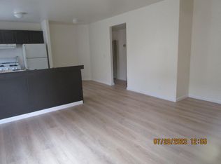 1958 Pacific Beach Dr #1, San Diego, CA 92109