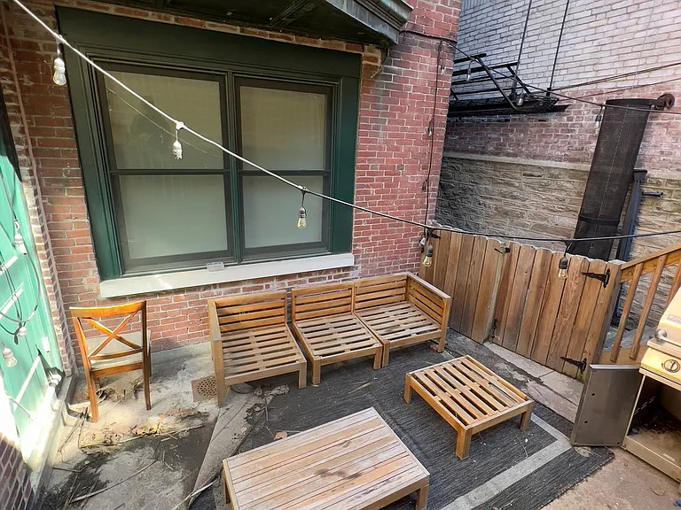 2126 Locust St #1R — Photo 50