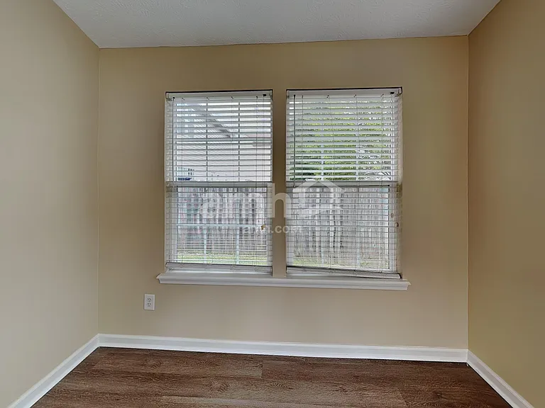 10477 Secretariat Dr — Photo 10