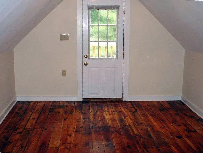 In-law apartment living room