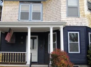 11 Dartmouth St, Newport, RI 02840