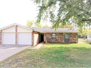 2905 Kingston Rd, Ponca City, OK 74604
